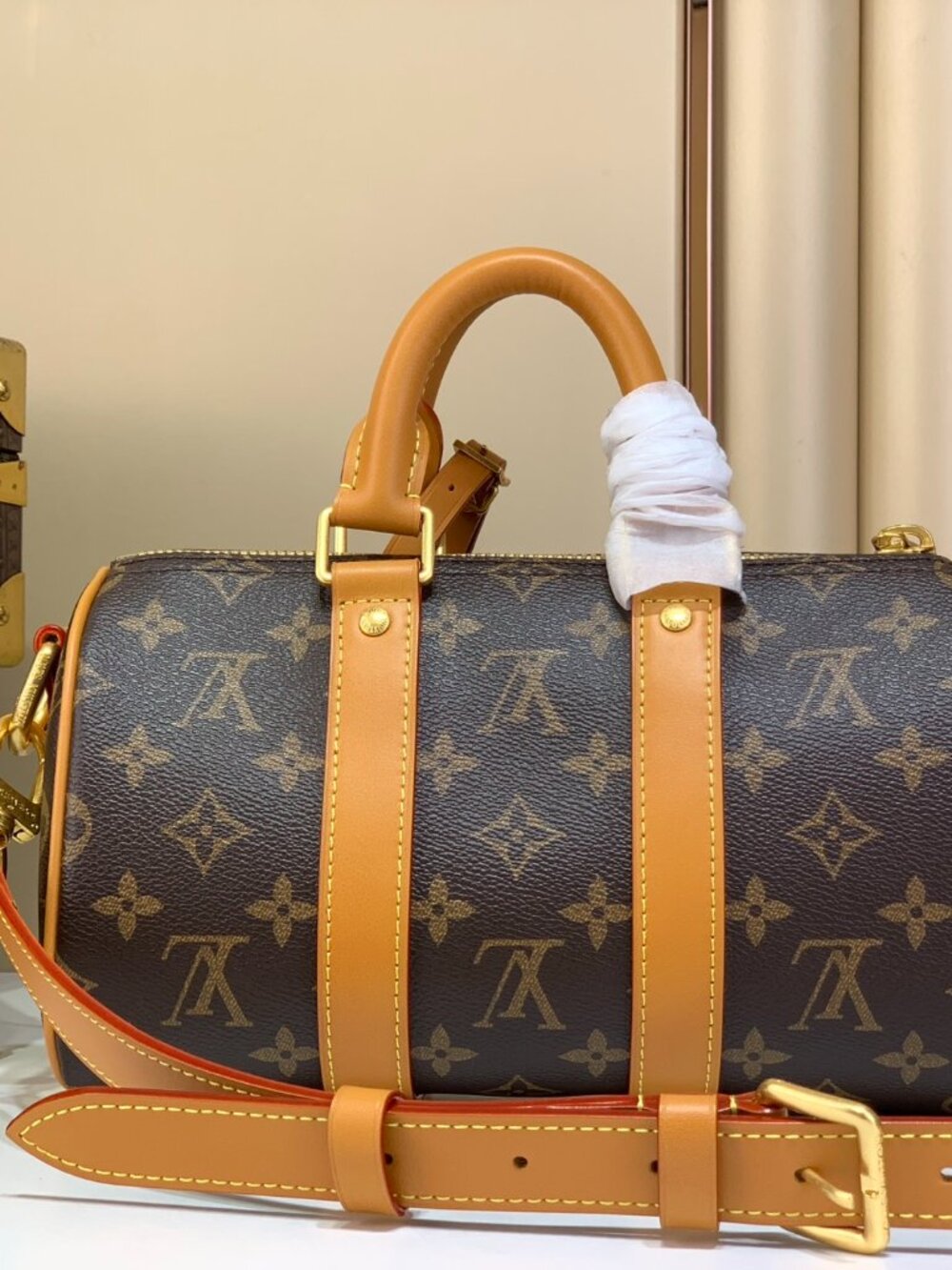 Louis Vuitton Keepall Bandoulière 25